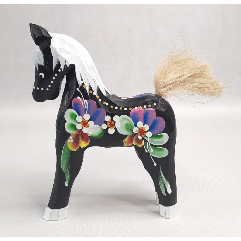 Cheval en bois peint noir 12x10 cm