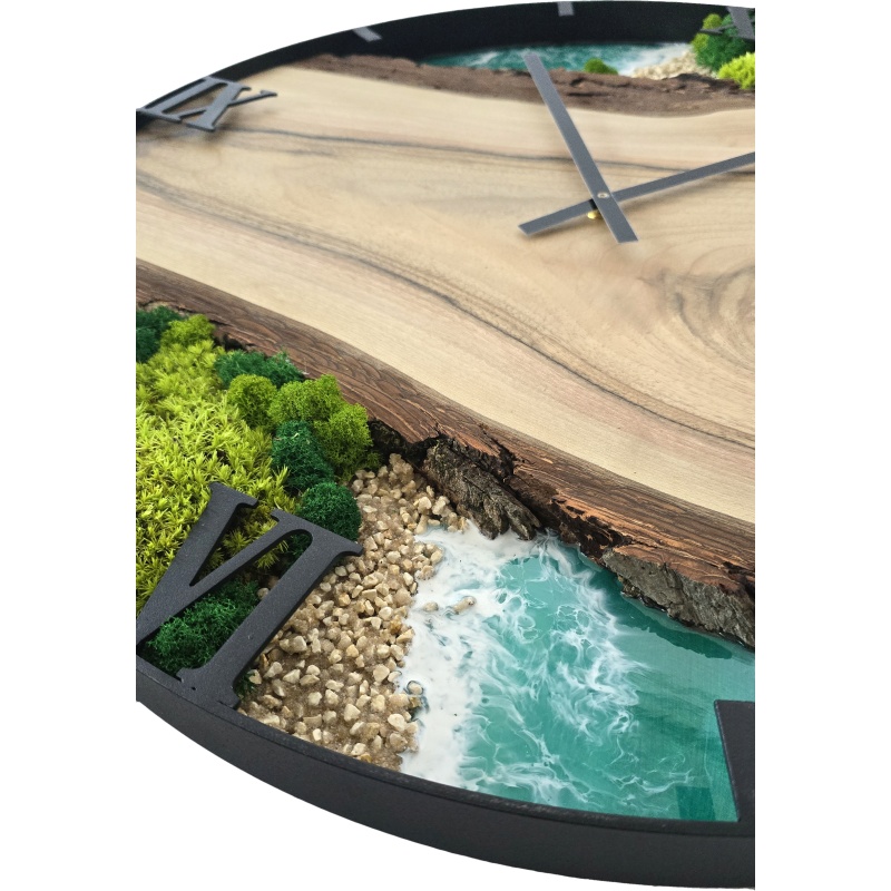 Horloge en bois avec mousse, cercle 60 cm