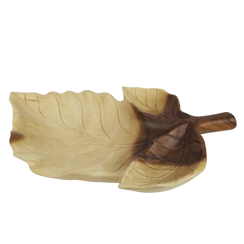 Bol en bois sculpté à la main en forme de trèfle