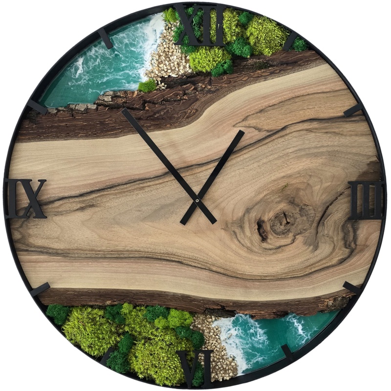 Horloge en bois avec mousse, cercle 60 cm