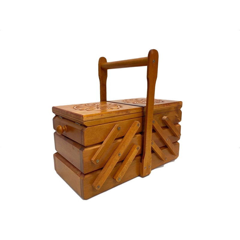 Petite boîte à bijoux 26x16x24 cm