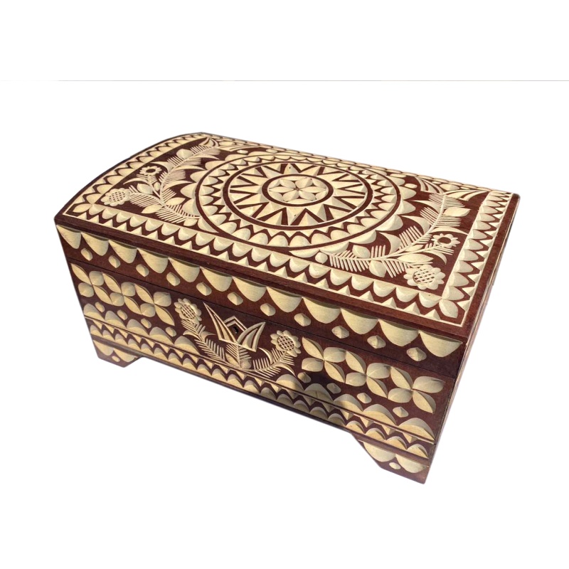 Boîte à bijoux en bois à motifs