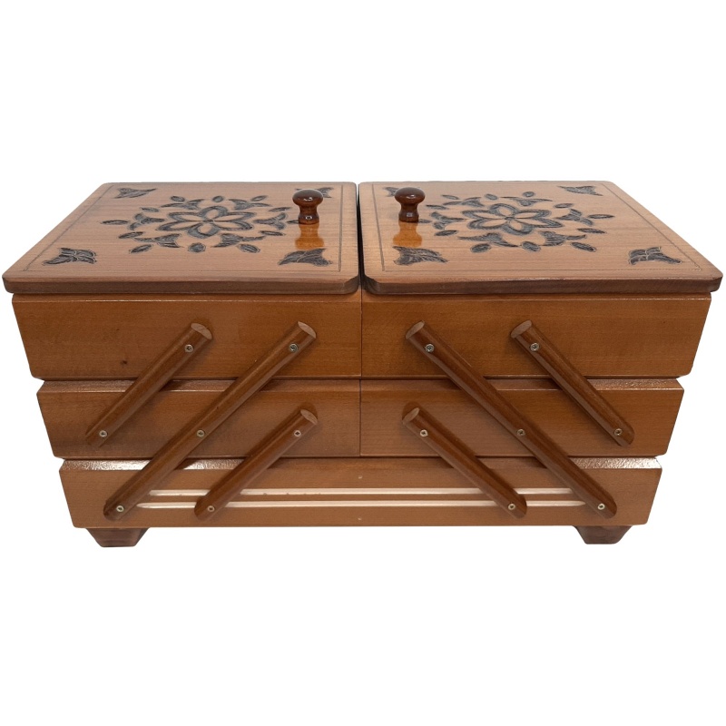 Coffret à bijoux en bois foncé